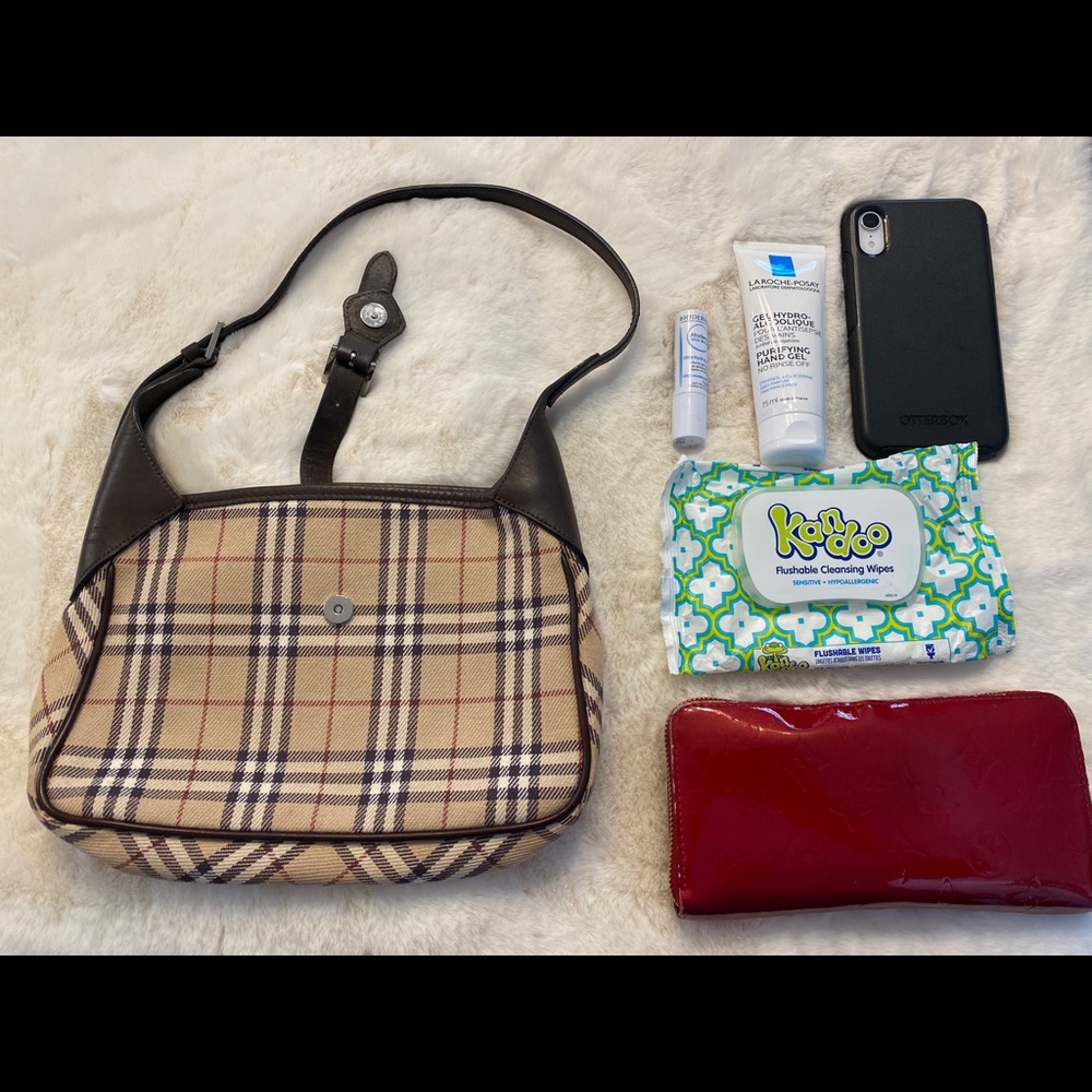 Burberry purse/ shoulder bag authentic